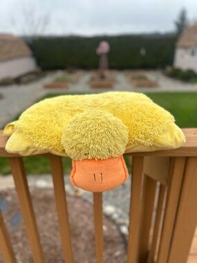 Pillow Pets Ms. Ladybug 18” Red & Black Soft Stuffed Folding Plush 2010 Original